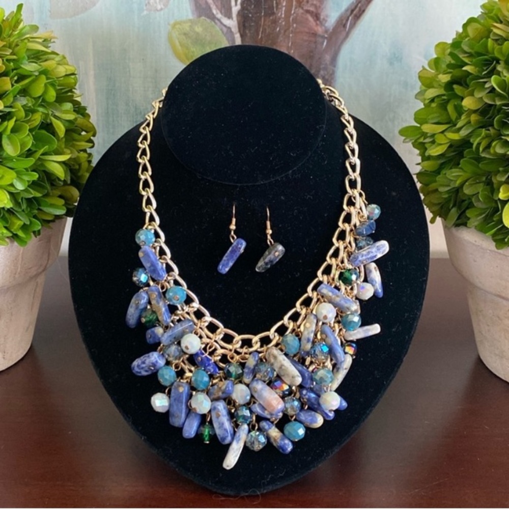 BEADED NECKLACE & EARRINGS SET - FASHION JEWELRY 🌟EUC🌟